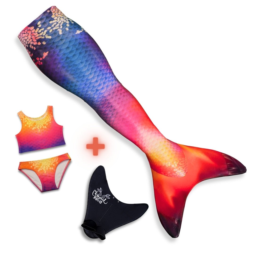 Kleurrijke zeemeerminset Sunny Sunset met zwemkleding en staart, geïnspireerd op een zonsondergang. Lichtgewicht en comfortab